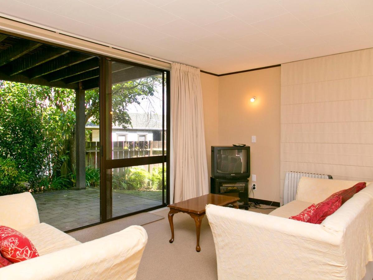 Acacia View At No 3 - Acacia Bay Holiday Home Taupo Exterior foto